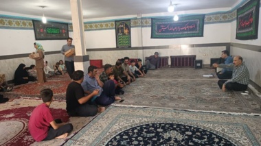 برگزاری دوره های آشنایی با بیماری‌های مشترک انسان و دام و پرورش گوسفند داشتی ویژه عشایر در شهرستان دوره و چگنی