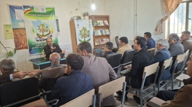 «دهمین کاروان ترویج بهره‌وری کشاورزی» با شعار خاک‌های سالم برای شهرهای سالم در شهرستان دورود برگزار شد