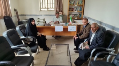 نشست هم‌اندیشی محقق معین در مرکز جهاد کشاورزی اشتر گُل‌گُل شهرستان کوهدشت